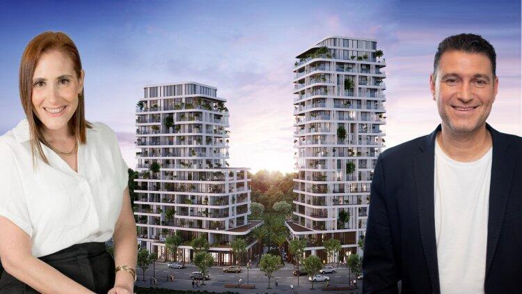 מנהל חטיבת מגורי בוטיק חמי שאול ו חגית וולף מנכלית קן התור על רקע הדמיה של הפרויקט בגבעתיים