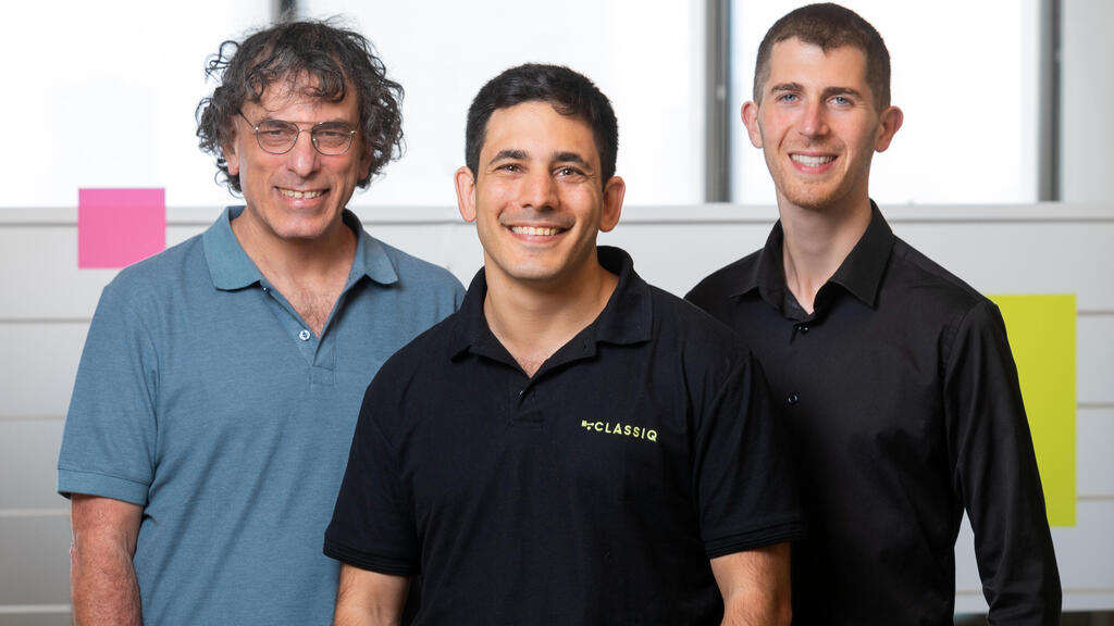 המייסדים של קלאסיק. מימין ניר מינרבי, אמיר נווה וד״ר יהודה נווה (צילום: אייל טואג) המייסדים של קלאסיק מימין ניר מינרבי אמיר נווה ד״ר יהודה נווה