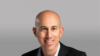 עו"ד נעם שוק