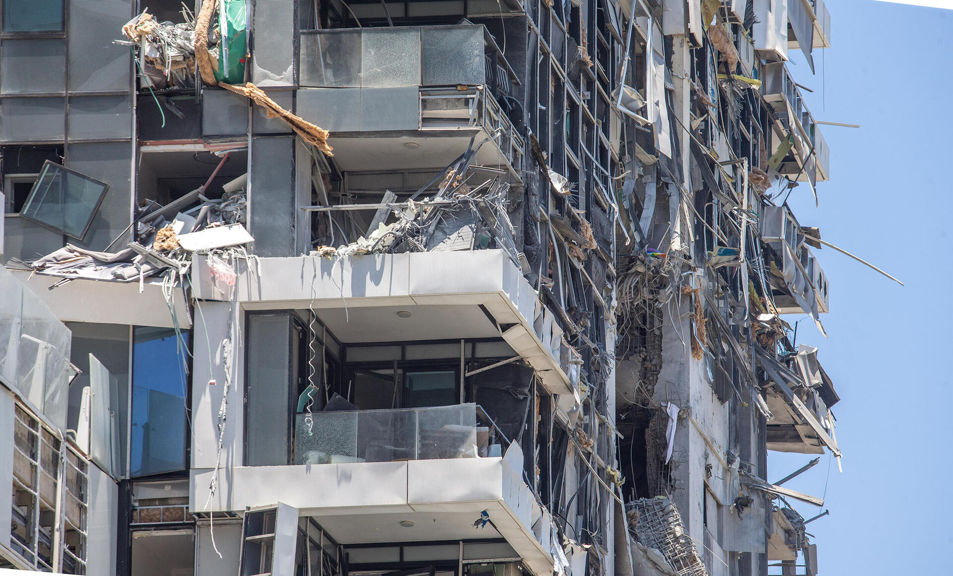 מגדלי דה וינצ'י לאחר הפגיעה 2