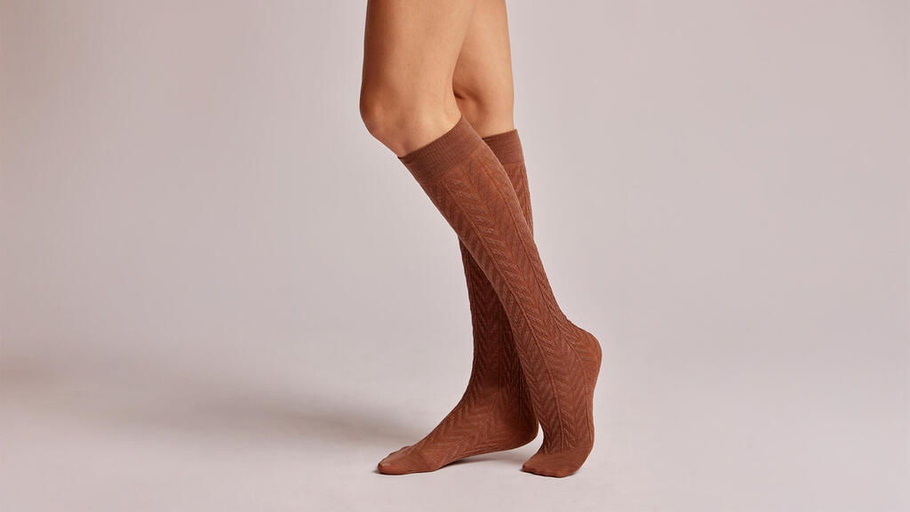 זיגזג או אוקספורד, גרביים של המותג זוהרה (צילום: שי פרנקו) פנאי זיגזג או אוקספורד גרביים של המותג זוהרה