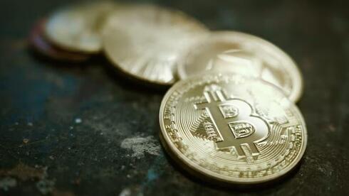 התאוששות בקריפטו: הביטקוין נסחר מעל ל-70 אלף דולר