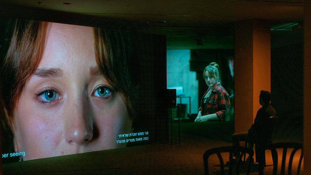 "משל החמ"ל". "מכיוון שהעדויות מוצגות כרונולוגית, יש תחושה שהאסון הולך ומתקרב", אומרת לביא (צילום: יובל חן) פנאי משל החמ"ל שמציגה הבמאית טליה לביא במוזיאון תל אביב