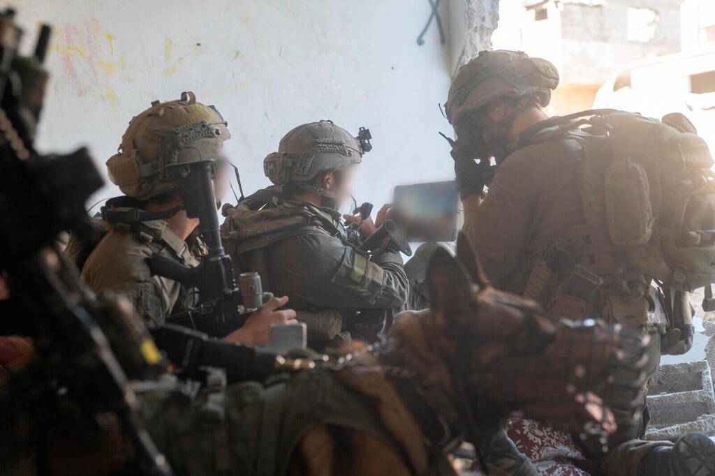 IDF forces in Gaza. (Photo: IDF) לוחמי כוח צה"ל ב מבנה ב רצועת עזה