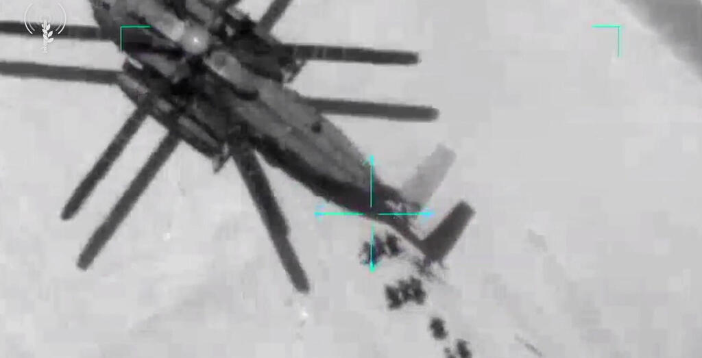 חילוץ חטופים מעזה תחת השגחה של חוזי אווירי (צילום: דובר צה"ל) הקברניט חוזי אווירי מטוס צילום 17