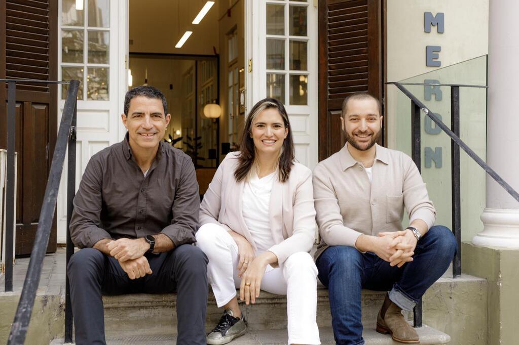 Meron Capital partners. (Omer Hacohen) Meron Capital team מימין דניאל רודיטי לירון עזריאלנט ו גיל שי מירון קפיטל
