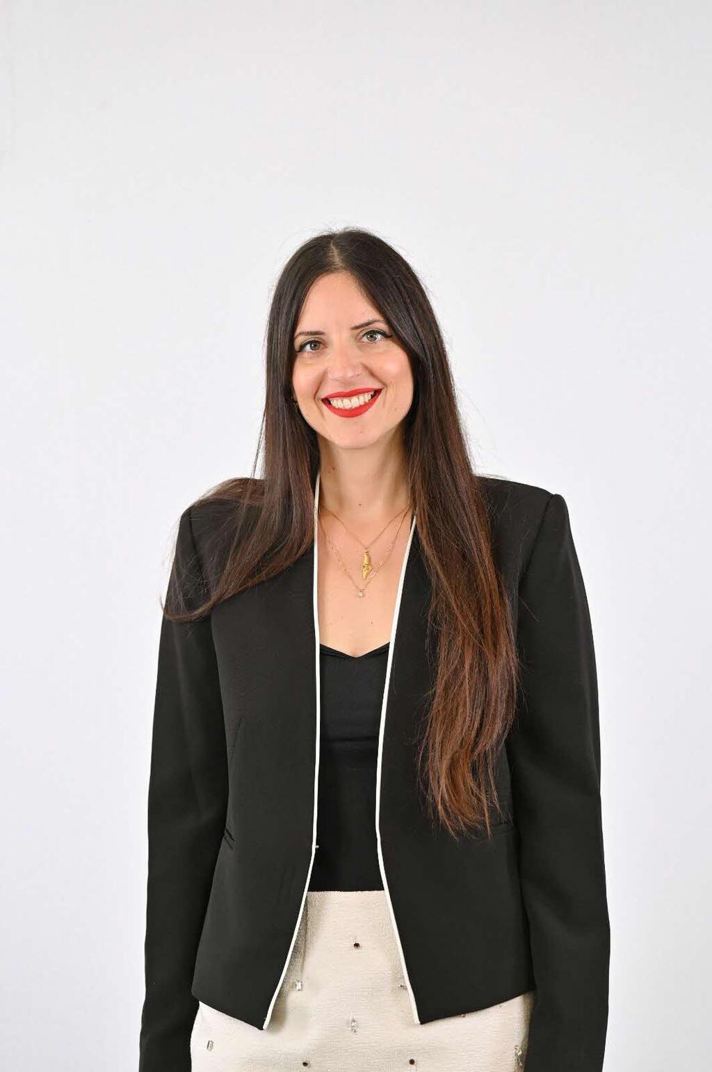 שירה מיסטריאל אליאן, מנהלת עסקים באפליקציה הפיננסית קפטן קרדיט (צילום: ניב קנטור) שירה מיסטריאל אליאן, מנהלת עסקים באפליקציה הפיננסית קפטן קרדיט