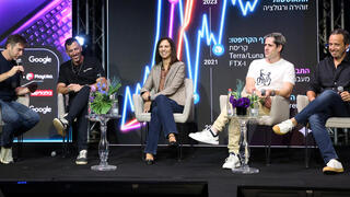 ועידת הגיימינג של ישראל - מימין אלעד קושניר משקיע אנג'ל קווין בקספלר שותף מנהל Remagine Ventures ד"ר ורד פנואלי ראש התואר השני לעיצוב ופיתוח משחקים דיגיטליים שנקר איתן רייסל שותף מנהל vgames והמנחה ניר מירצקי סמנכ"ל חדשנות ו AI CrazyLabs