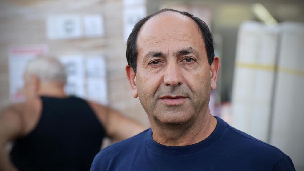 רמי לוי איש עסקים בעלים של רשת סופרמרקטים רמי לוי שיווק השקמה