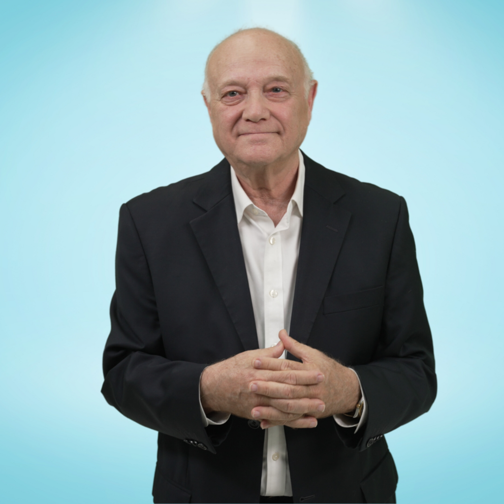 ד"ר אשר הולצר, שותף בחברת UTT בע"מ