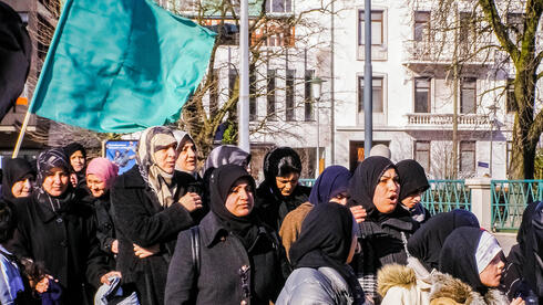 האחים המוסלמים באירופה: אימפריה כלכלית שניזונה ממשלמי המסים