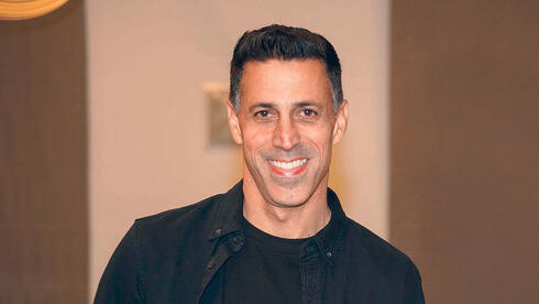 ניצחון זמני לסלקום במאבק מול IBC על תשלומי הסיבים