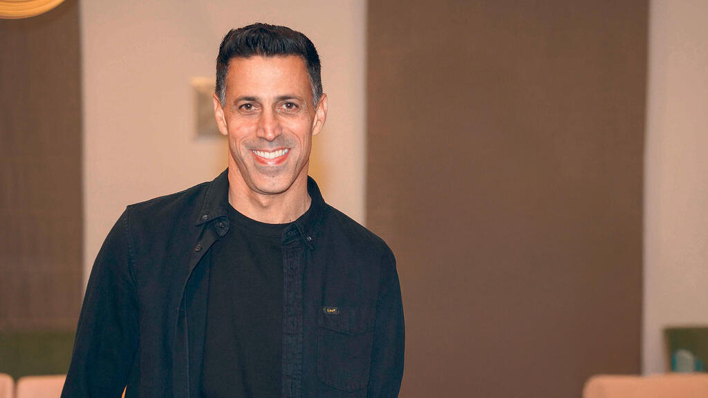 אלי אדדי מנכ"ל קבוצת סלקום