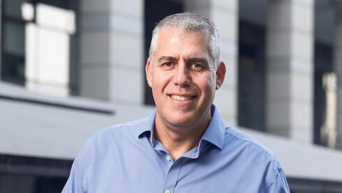 KPMG: מנהלים ישראלים מעדיפים AI מהיר, חוששים מרגולציה ומביטים לקוונטום