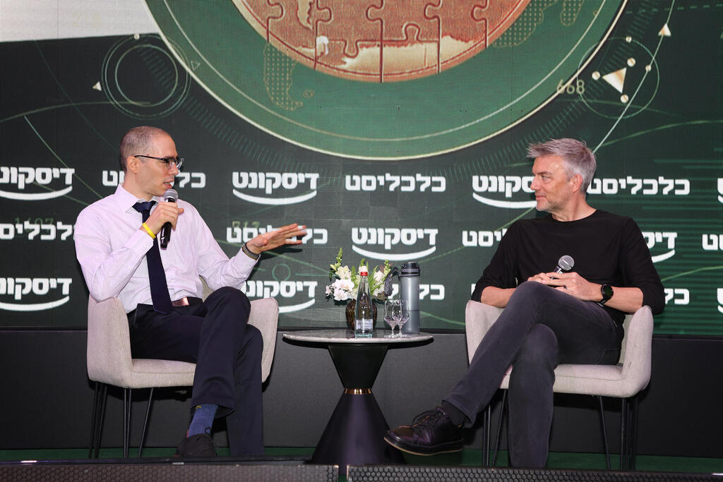 Rob Lefferts. (Photo: Yariv Katz) כנס כלכלה גלובלית - רוב לפרטס סמנכ״ל תאגידי להגנת איומים Microsoft בשיחה עם עומר כביר וידאו