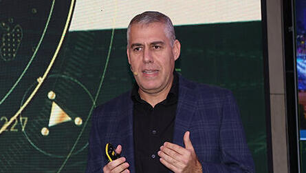 כנס כלכלה גלובלית - יונתן לבנדר סגן השותף המנהל וראש מערך הייעוץ KPMG ישראל וידאו