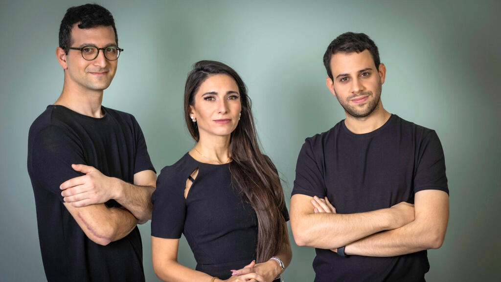 מייסדי זפרן, מימין: שניר הבדלה, סנז ישר ובן סרי. הבדלה נחשב למוח העיקרי מאחורי הסטארט־אפ (צילום: אריק סולטן) זפרן סקיוריטי מימין שניר הבדלה סמנכ"ל מוצר סנז ישר מנכ"לית בן סרי סמנכ"ל טכנולוגיות