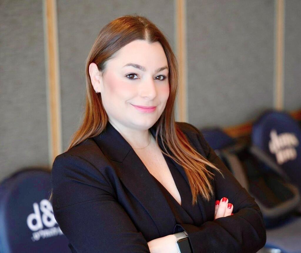 שילה זברו וייס, Senior Director Ranking & Strategy בחברת המידע העסקי הגלובלית דן אנד ברדסטריט (צילום: ניב קנטור) שילה זברו וייס, Senior Director Ranking & Strategy בחברת המידע העסקי הגלובלית דן אנד ברדסטריט