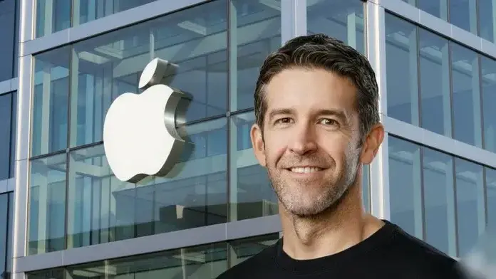 אפל הודיעה רשמית: ג'ון טרנוס יחליף את טים קוק כמנכ"ל
