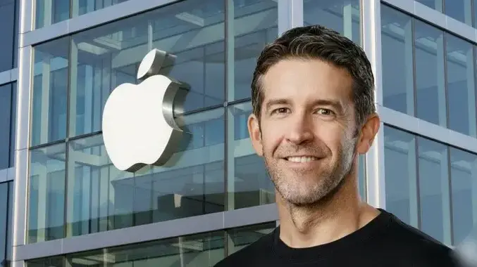 ג'ון טרנוס John Ternus סגן נשיא בכיר חומרה אפל