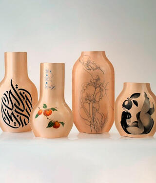 פנאי כדים של טליה לובטו אגרטלי עור מקועקעים מרפאים