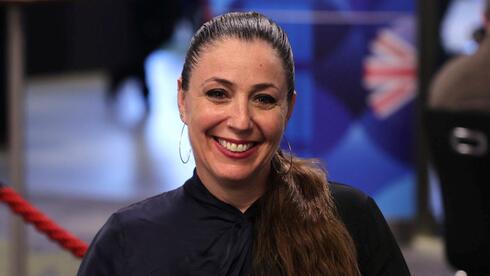 "הרפואה המדויקת מגיעה גם לנשים – בזכות הבינה המלאכותית", null "הרפואה המדויקת מגיעה גם לנשים – בזכות הבינה המלאכותית"