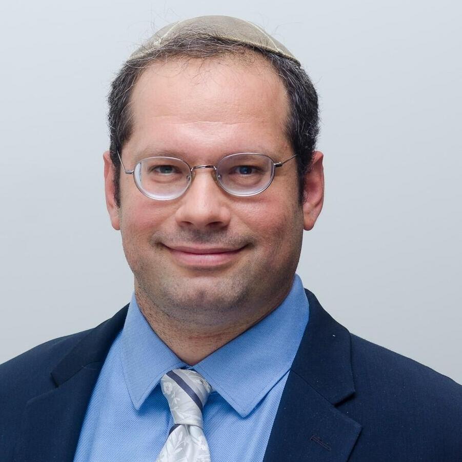 ד"ר אפרים הייליקסר (צילום: תומר יעקובסון) ד"ר אפרים הייליקסר שותף בקבוצת STEM ישראל במשרד פרל כהן