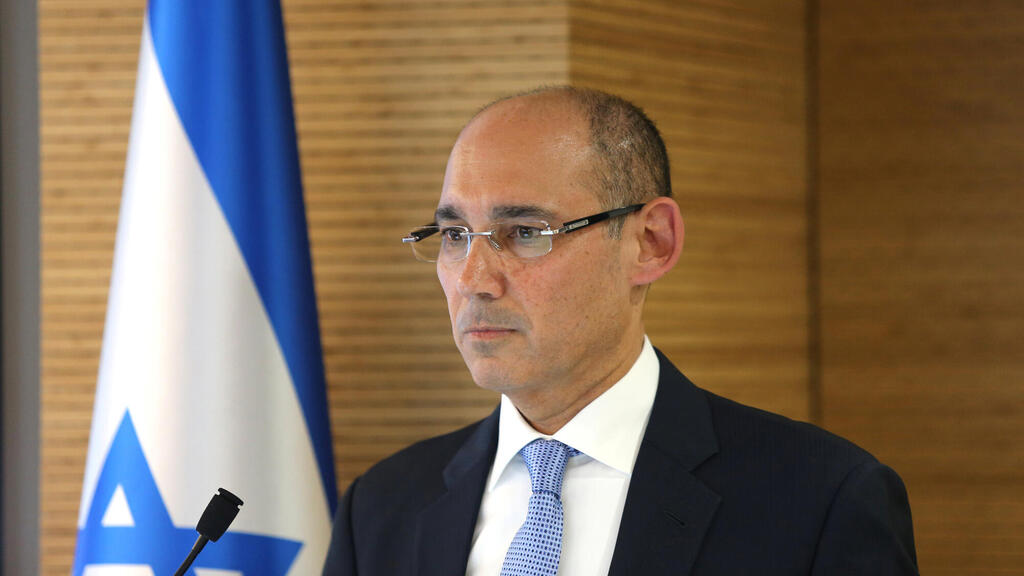 נגיד בנק ישראל אמיר ירון. "הייצור בתעשיית ההייטק התחזק בתקופות הייסוף" (צילום: אלכס קולומויסקי) אמיר ירון