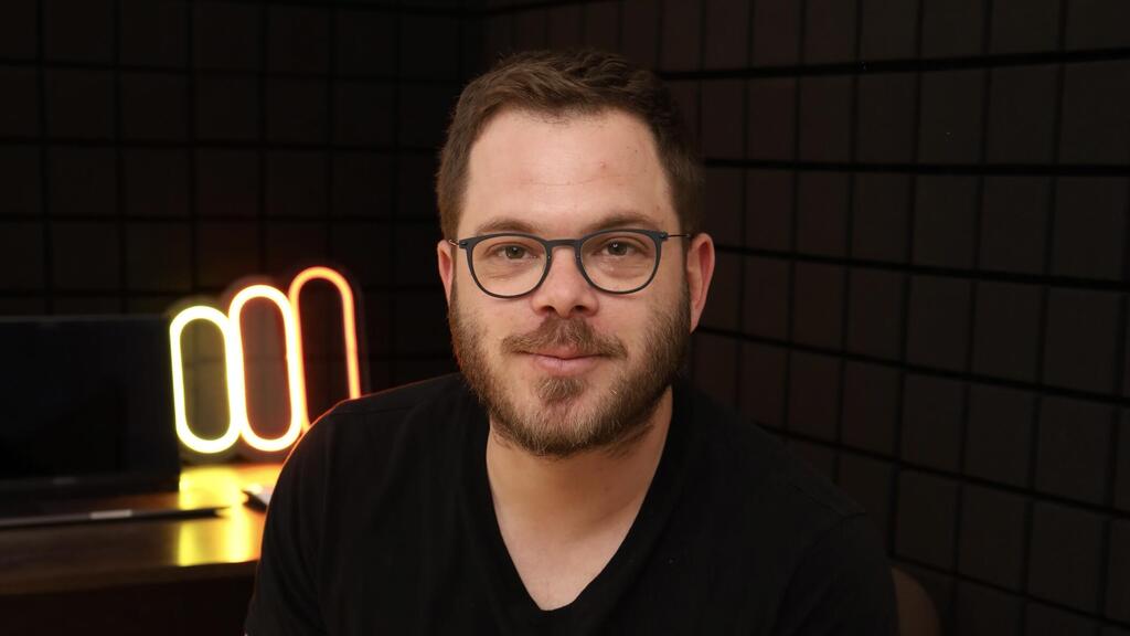 דניאל שניידר