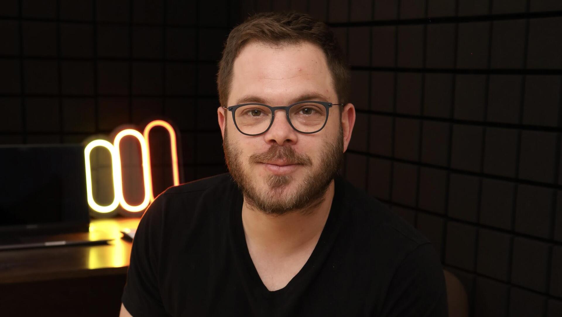 דניאל שניידר