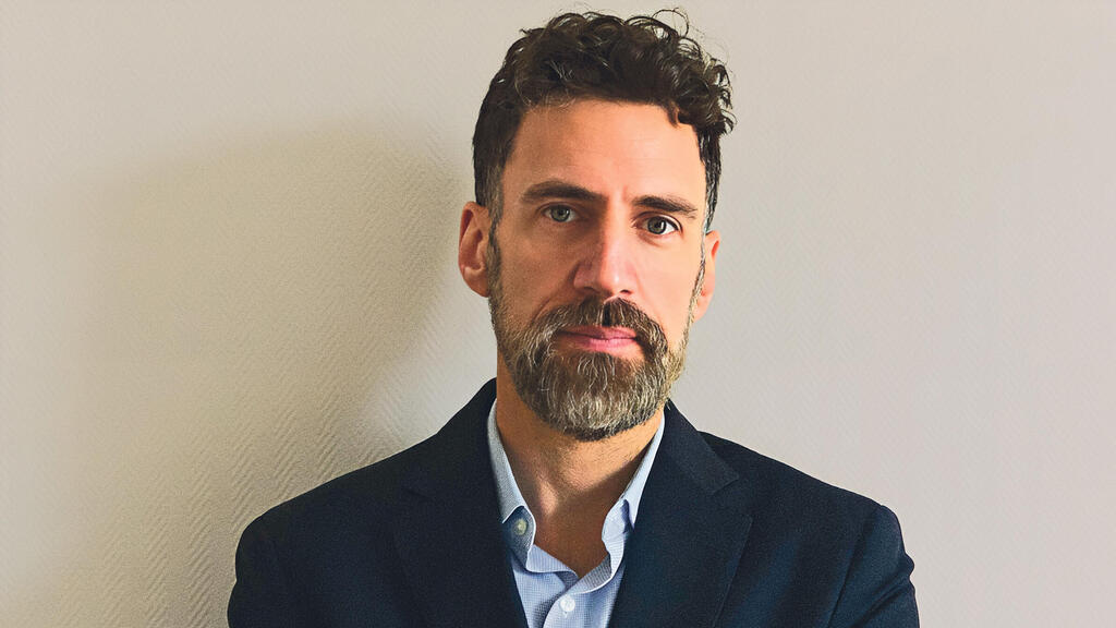 זאב קריל כלכלן ב OECD ומכותבי הדו"ח האחרון על ישראל