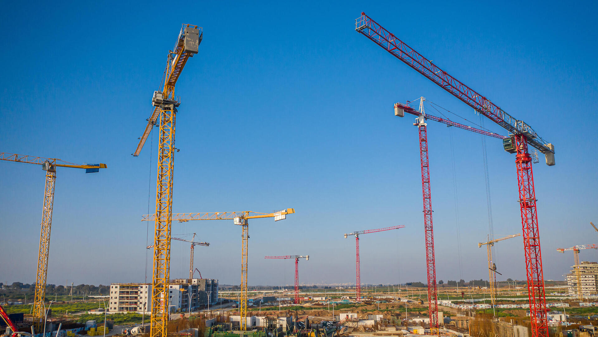 בנייה אשקלון עיר היין