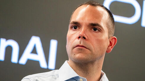 צילום: בלומברג אורקל מכחישה הדיווחים: "אין עיכובים בהקמת הדאטה סנטרס ל-OpenAI"