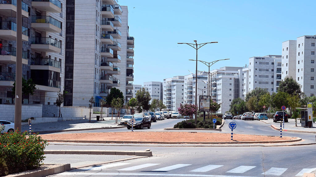 בנייה חדשה בנתיבות (צילום: הרצל יוסף) שכונת רמת יורם ב נתיבות