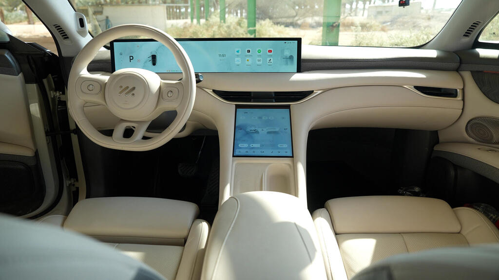  מבחן רכב 6 IM 100 KWH