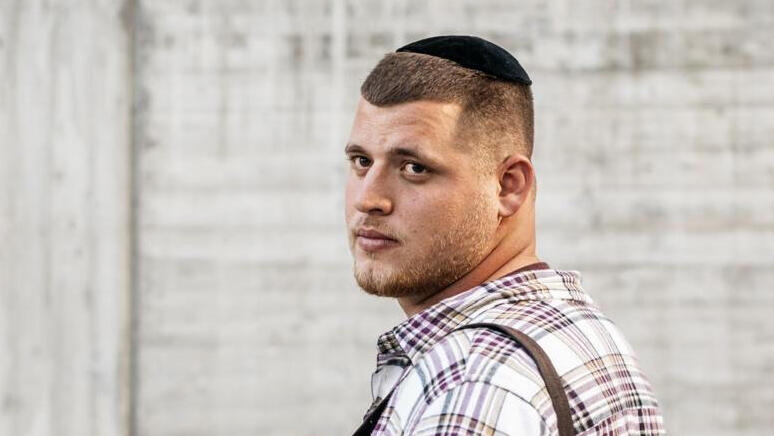 הצלם חיים גולדברג. "אפילו לדייט הראשון עם אשתי לקחתי מצלמה" (צילום: אבישג שער ישוב) פנאי הצלם חיים גולדברג