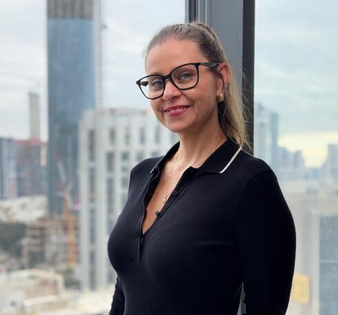 Lital Yaron. Lital Yaron.