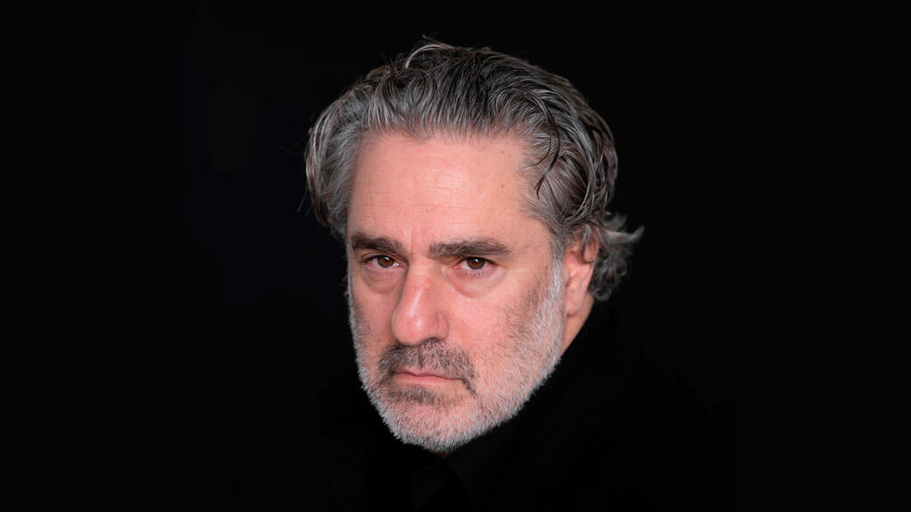 פנאי תומר הימן במאי ומפיק סרטים ישראלי