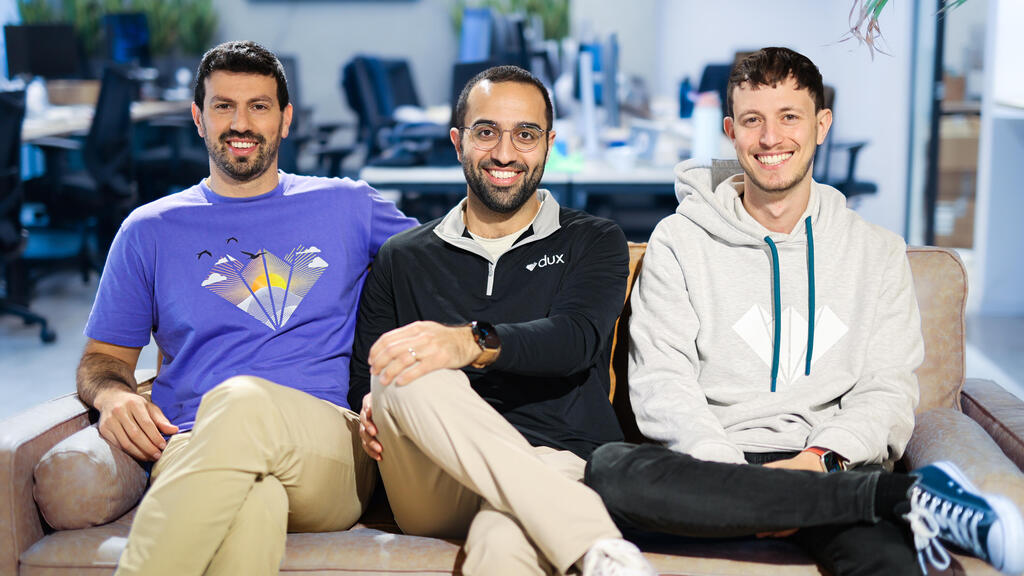 מייסדי Dux. מימין: נדב גבע, אור לטוביץ ועמית ניר (צילום: מעיין רחימה) מייסדי דאקס Dux מימין נדב גבע אור לטוביץ עמית ניר
