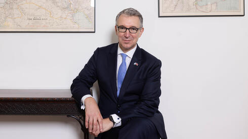 British Ambassador to Israel, Simon Walters: “If you build in Britain, we will back you”
