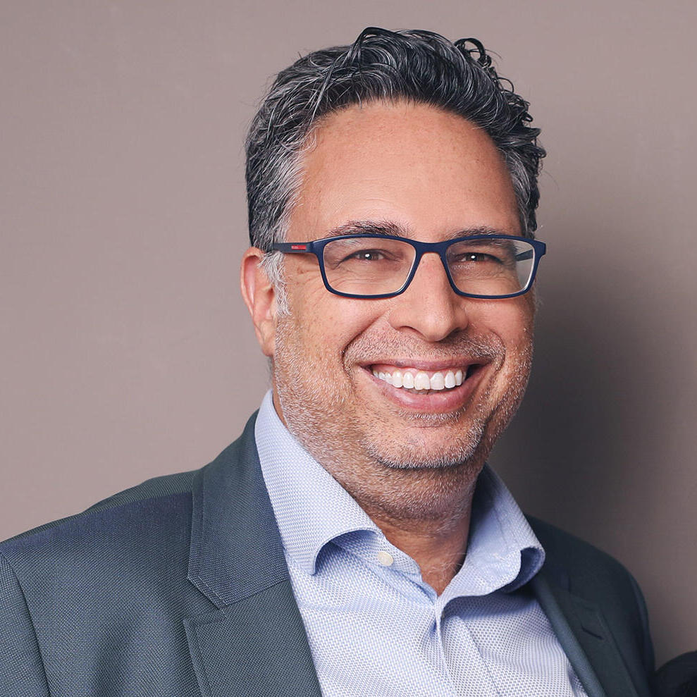 אתי לנגרמן  ו אורי מור 