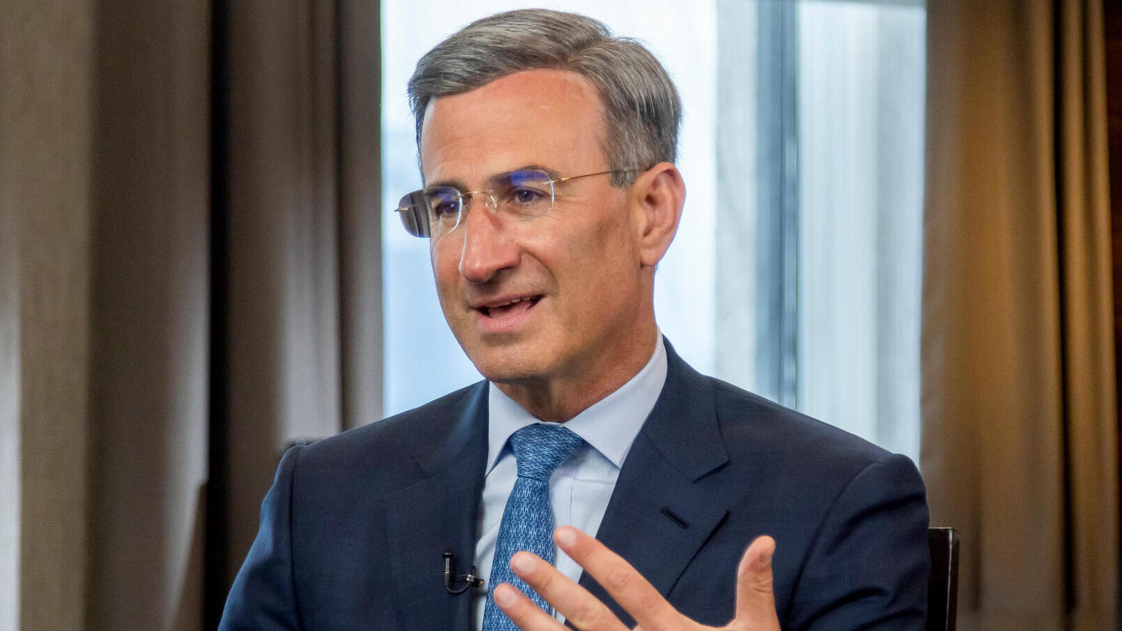 מנכ"ל לזארד פטר אורסזאג