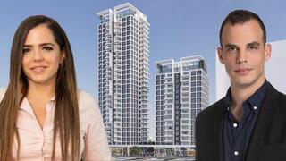 רועי גלעד דורון ונטע להב, על רקע הדמיה של הפרויקט בנתניה