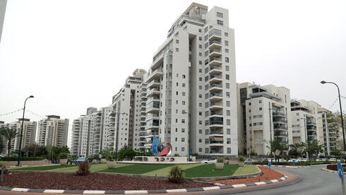 ריט 1 רוכשת 50% ממרכז מסחרי בנתניה לפי שווי של 120 מיליון שקל