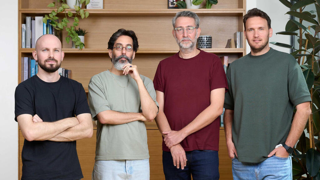 מייסדי Weavy )מימין(: יונתן אלומות, יונתן גור־זאב, איתי שיף וליאור אלבק. "עקבנו והתחלנו לשמוע הרבה דברים טובים על Weavy . אמרו שהם חכמים ומתאימים לנו תרבותית, מה שמכנים אצלנו "figmates