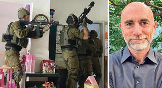 ירון מזרחי מנכ"ל בגירה מערכות לצד אימונים עם מוצרי בגירה