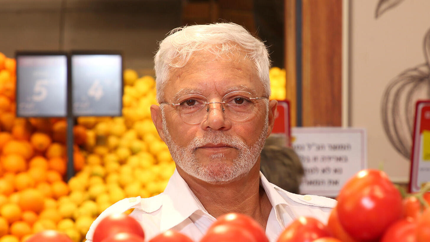 מוסף מנהלים 2025 -  איתן יוחננוף בעלים של רשת יוחננוף