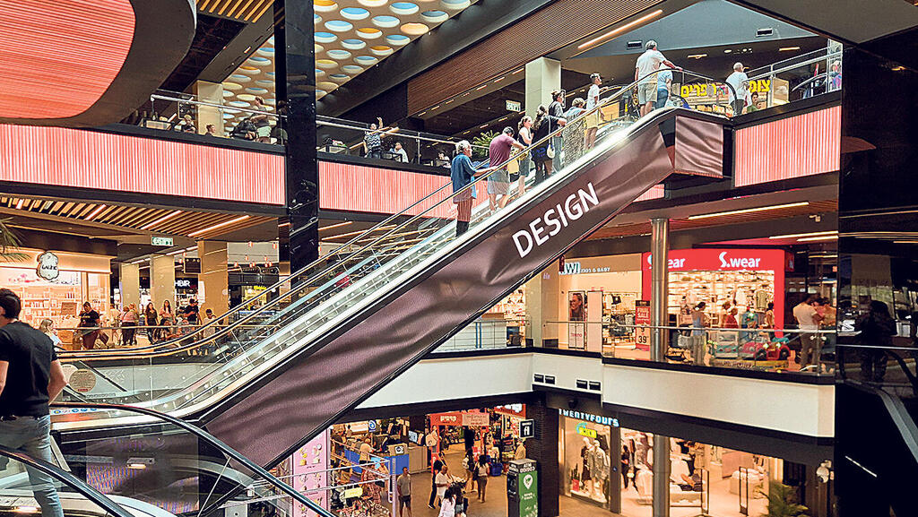 קניון ביג פאשן בבת ים (צילום: יריב כץ) מוסף מנהלים 2025 - קניון ביג פאשן בת ים