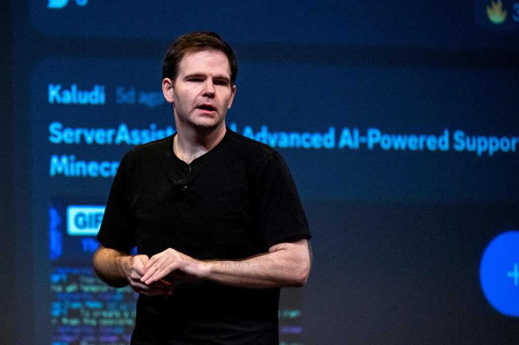 ג'ונתן רוס, מנכ"ל גרוק