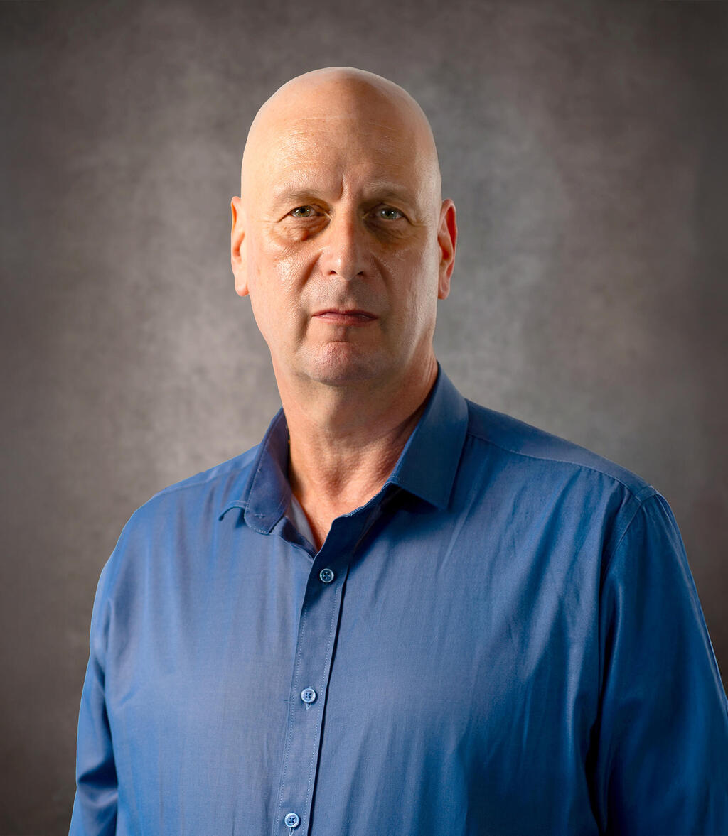 מיכאל גרוסמן, מנכ"ל נקסט ויז'ן (צילום: שקד הלל) מוסף מנהלים 2025 - מיכאל גרוסמן מנכ"ל נקסט וזין